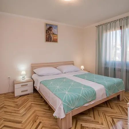 Slavko Apartman Krk Town