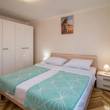 Slavko Apartman Krk Town